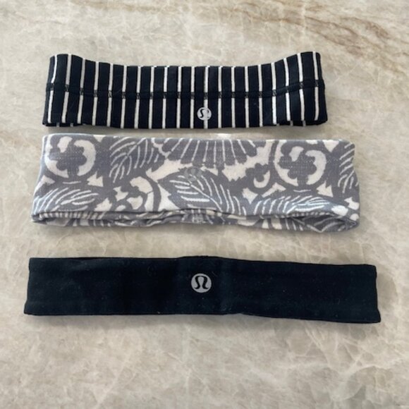 Bundle of 3 Lululemon Headbands - Picture 1 of 6